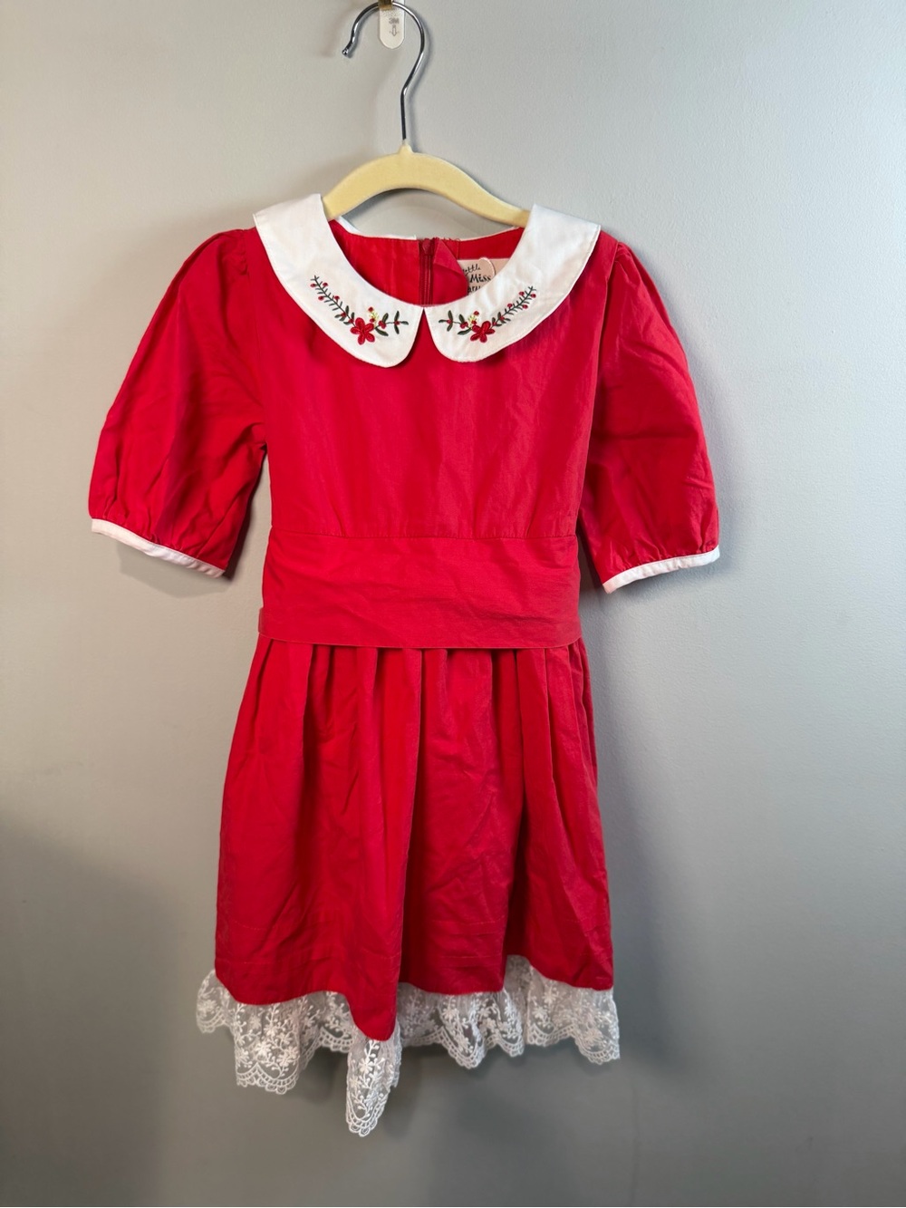 Little Miss Marmalade Girls Red Dress Embroidered Collar Size 6 NWOT